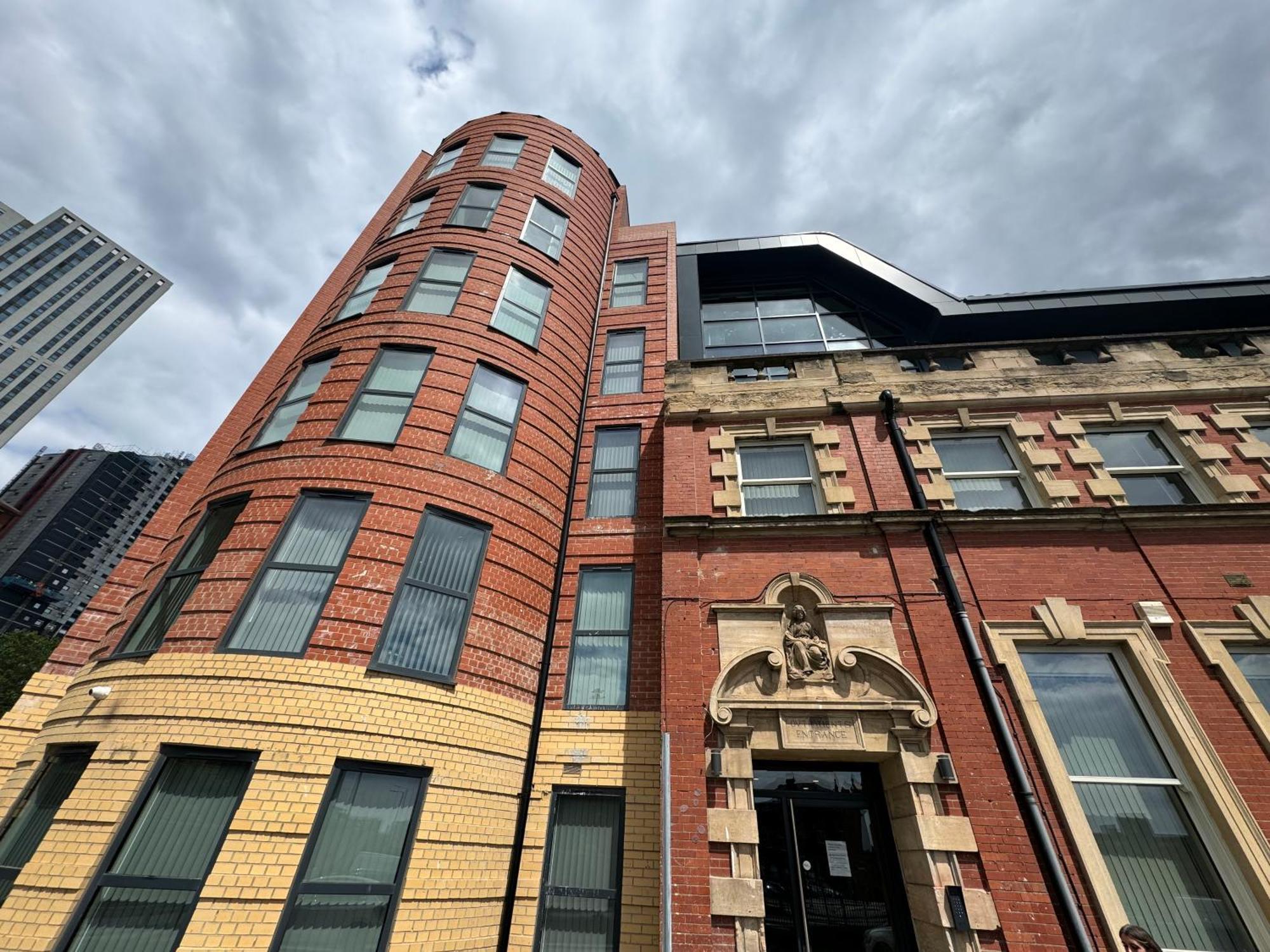 Harvey Nic'S & Designer Quarter 18 Ch Apartment Leeds  Exterior photo